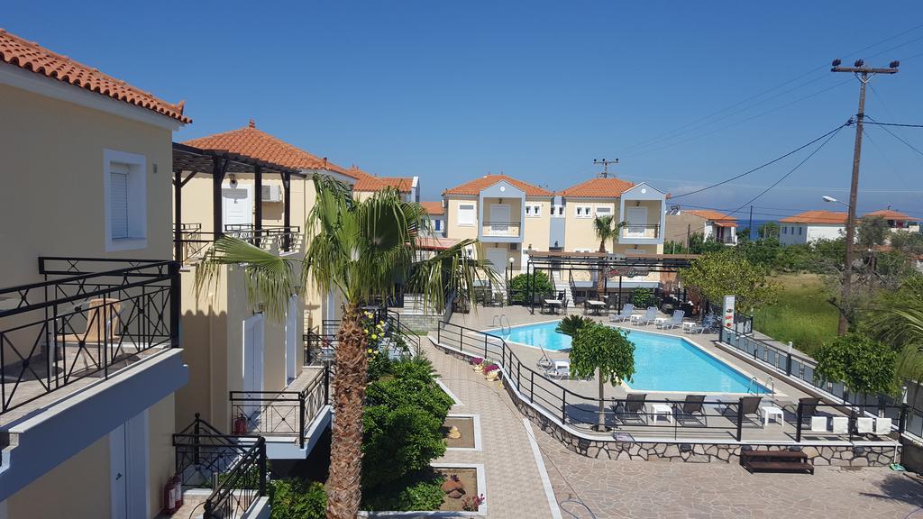 Nautilus Apartments Lesbos Island 外观 照片